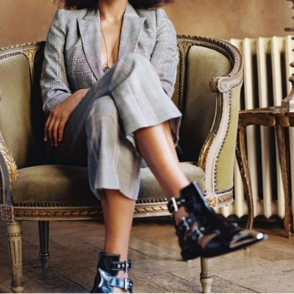 Alexander Mcqueen black leather cage ankle boots with pointy toe - Picture 14 of 15